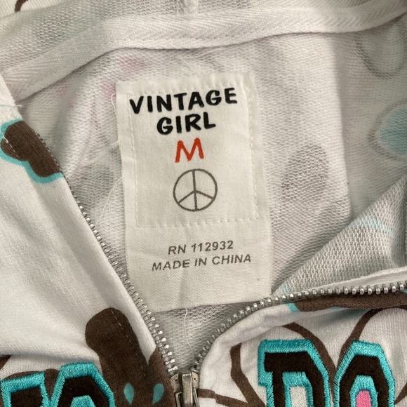 LAST CHANCE! Vintage Girl Longboat Key Jacket - Picture 4 of 5